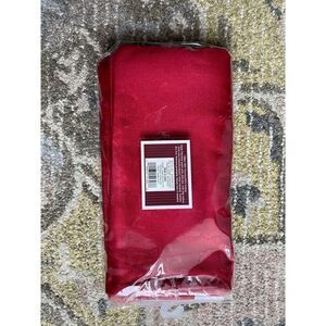 Target Classic Tidings 4 Red Cloth Napkin Set